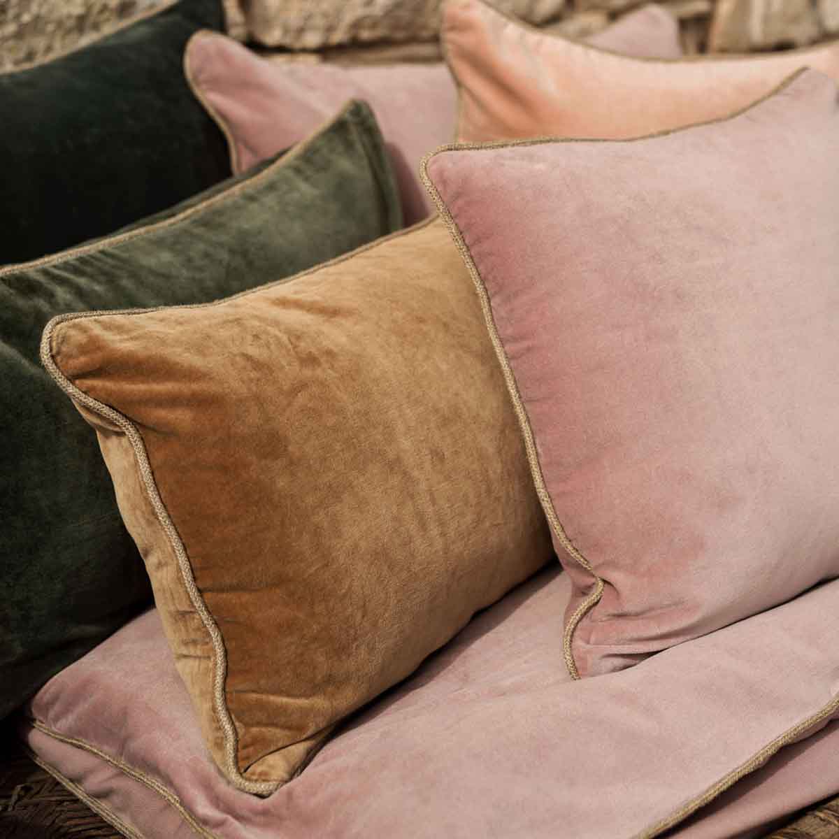 New Delhi velvet cushion cover 55x110 cm - Harmony Haomy